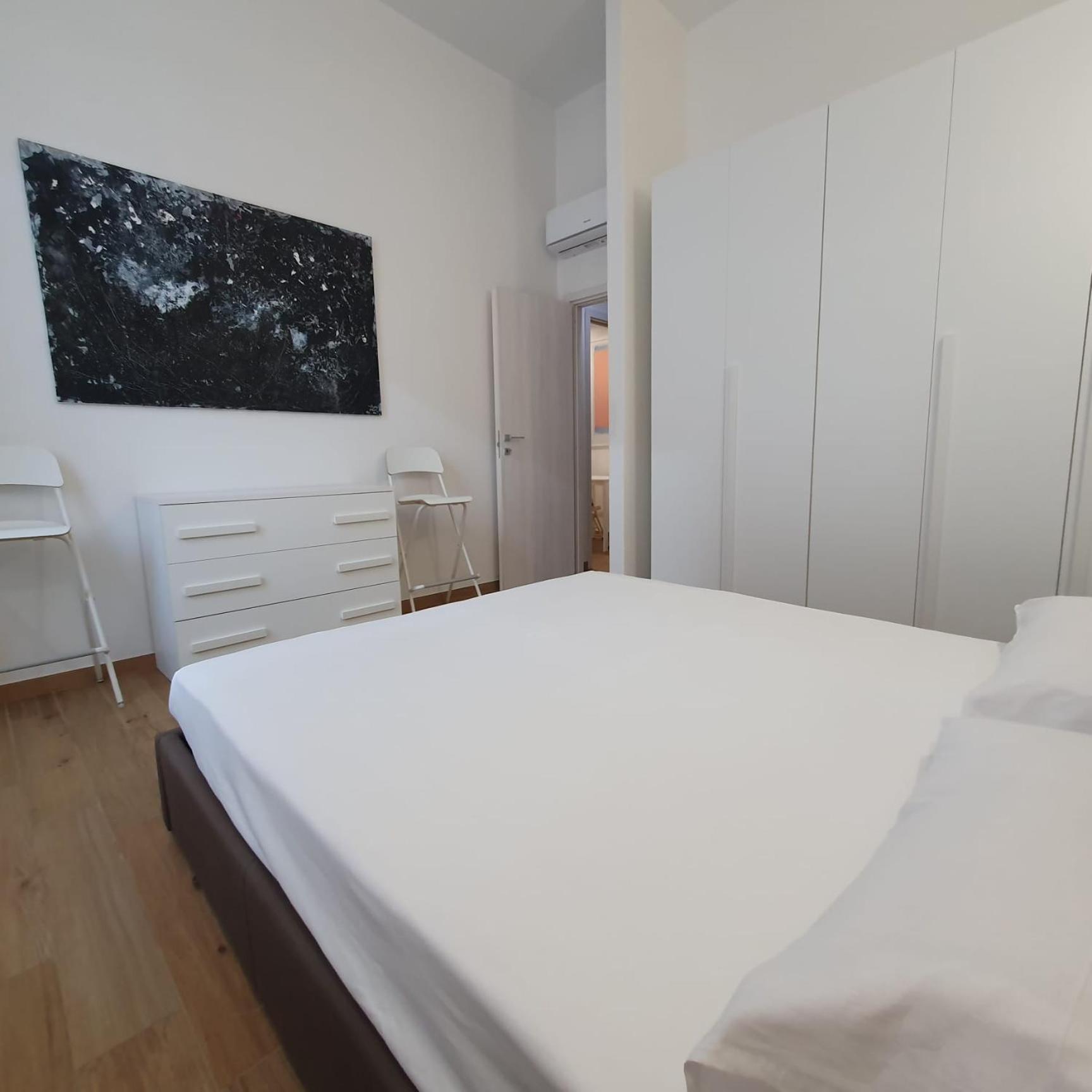 Апартаменты Bnbutler - Grasselli, 8 - Comfy And Newly Renovated Милан Экстерьер фото